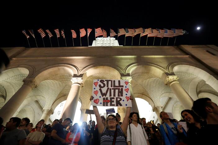 Amerikoje – masiniai protestai prieš D. Trumpą 