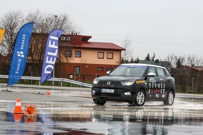 Konkursas "Metų automobilis 2016"