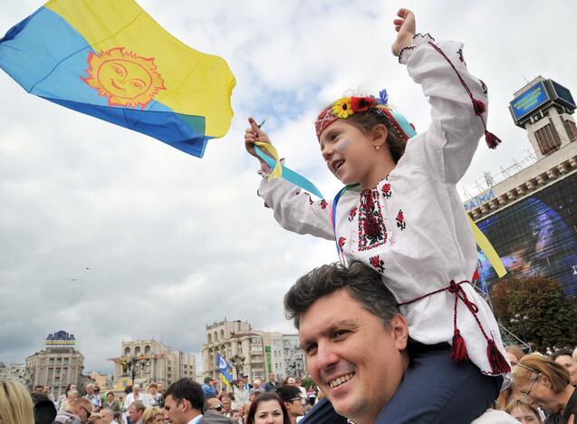 Ukrainos parlamentas uždraudė komunistų ir nacių propagandą