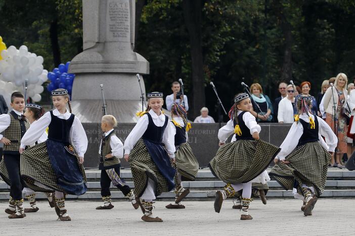 Klaipėda pasitinka mokslo metus