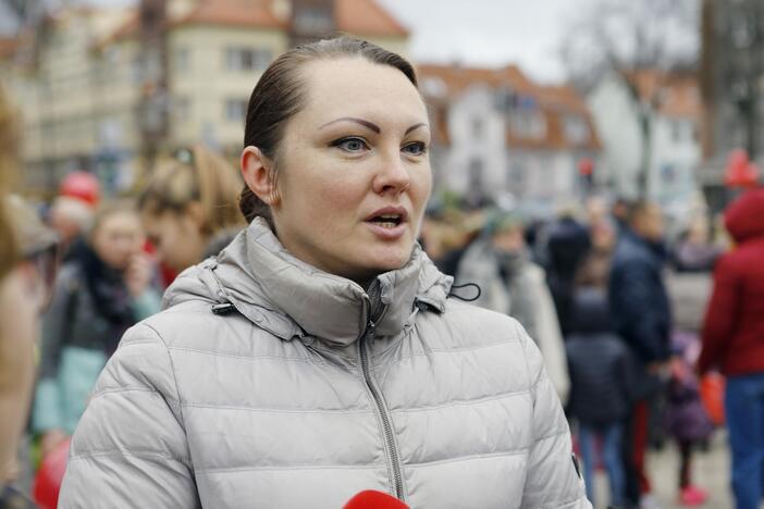 Klaipėdiečių protestas prieš vaikų paėmimą iš šeimų