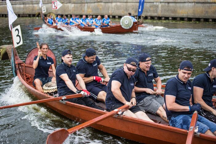 "Drakonų" laivų lenktynės 2018