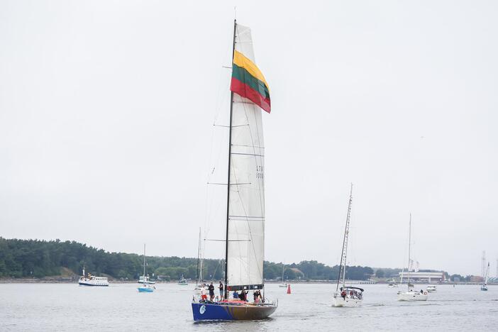 Klaipėda iškilmingai švenčia Valstybės dieną