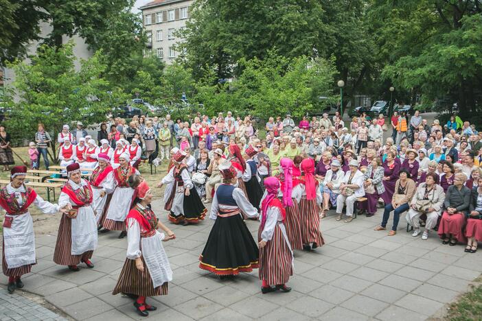 Klaipėda iškilmingai švenčia Valstybės dieną