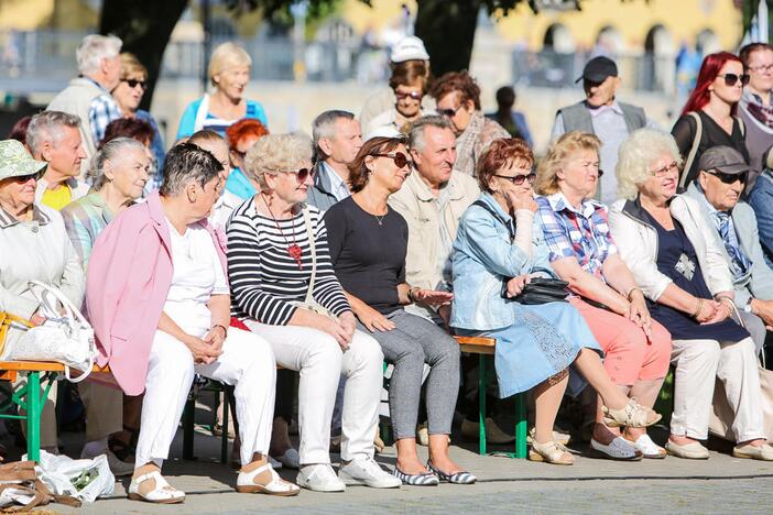 Šokių festivalis "Europos šokių pynė"