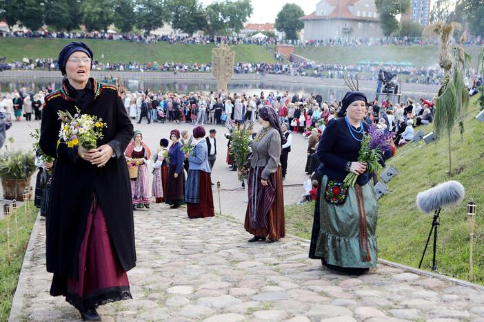 Klaipėdoje – Joninių linksmybės ir burtai