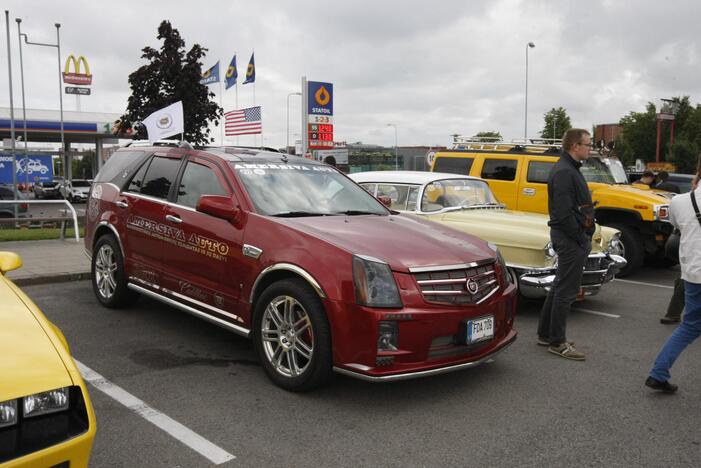 Amerikietiški automobiliai ir motociklai