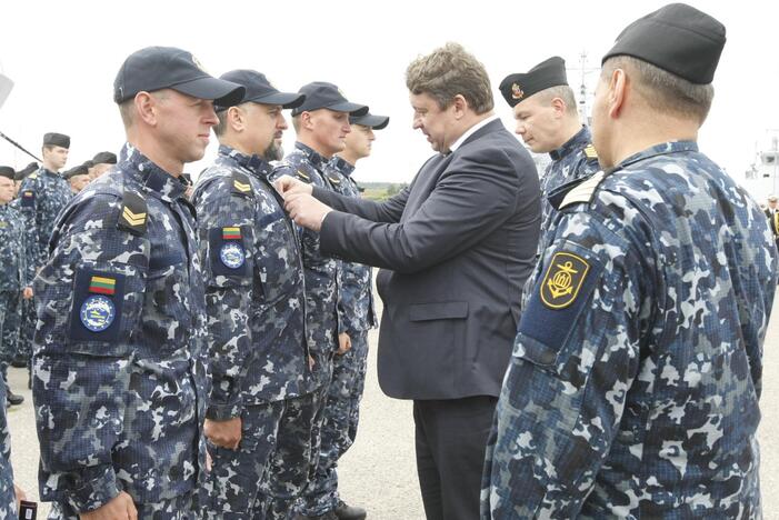 Kariai išgelbėjo per tūkstantį gyvybių