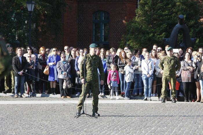 Savanorių karo priesaika