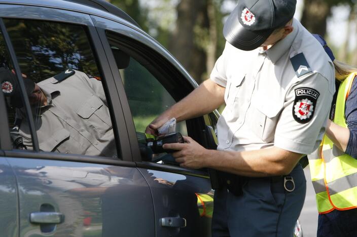 Policijos reidas Liepojos gatvėje