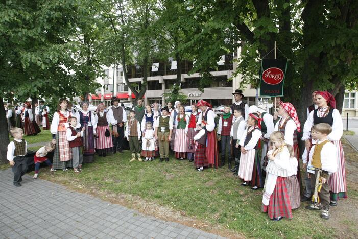 Tarptautinis folkloro festivalis "Parbėg laivelis 2016"