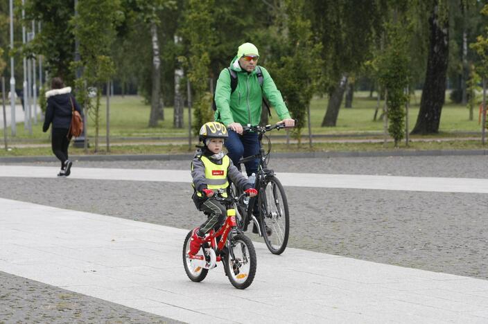 Savižudybių prevencijos dieną paminėjo dviračių žygiu