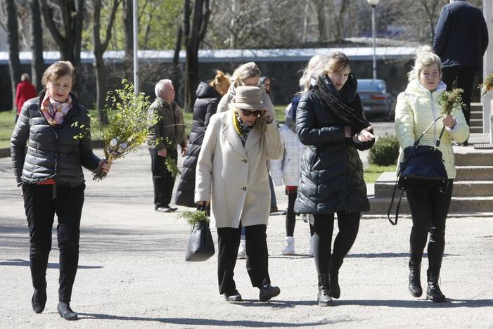 Verbų sekmadienis išjudino klaipėdiečius