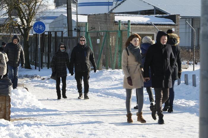 Klaipėdiečiai šeštadienį laiką leido prie jūros