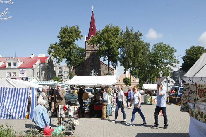 Kretingoje šurmuliuoja Kretingos miesto šventė, vyksta Šv.Antano atlaidai