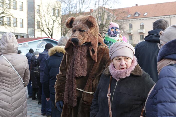 Užgavėnės uostamiestyje - klaipėdiečiai kvietė pavasarį