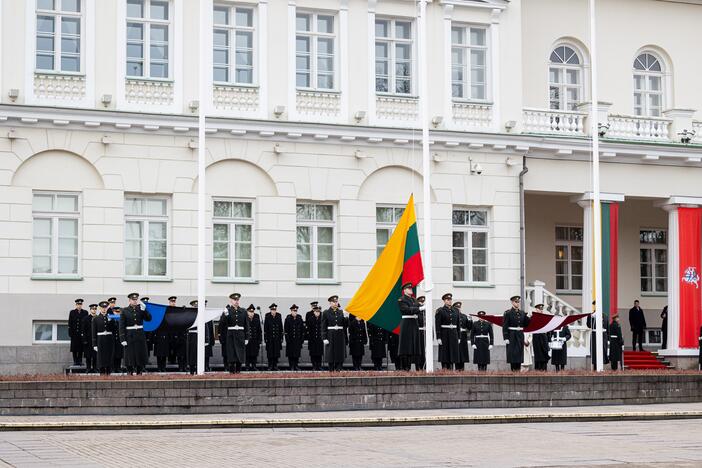 Trijų Baltijos valstybių vėliavų pakėlimo ceremonija