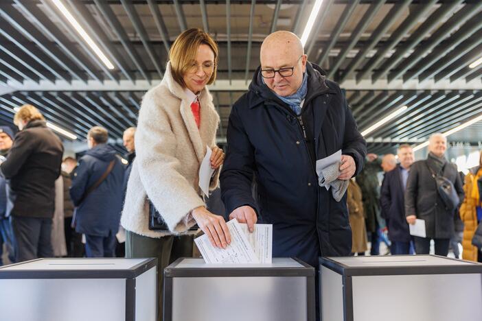 Lietuvoje prasidėjo išankstinis balsavimas savivaldybių tarybų ir merų rinkimuose