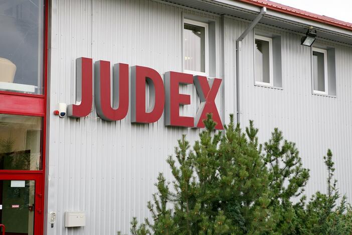 Vėlavusiai sumokėti tiekėjams „Judex“ – 1 tūkst. eurų bauda 