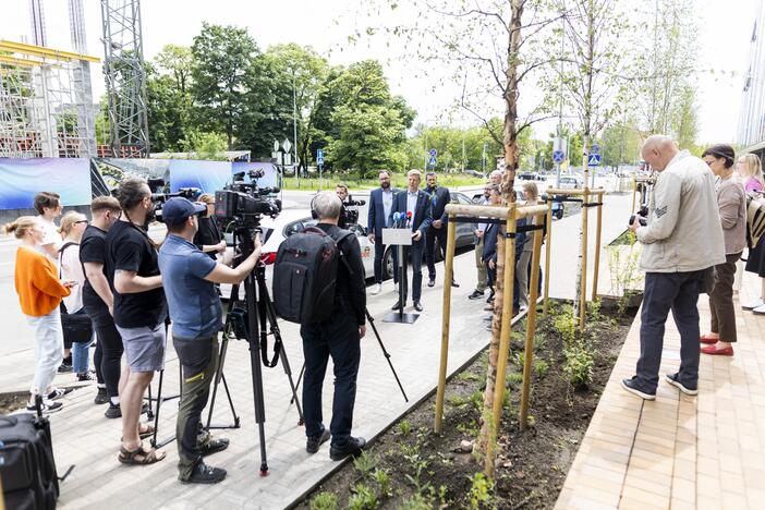 Transporto dalinimosi paslaugų teikėjai sutarė glaudžiau bendradarbiauti