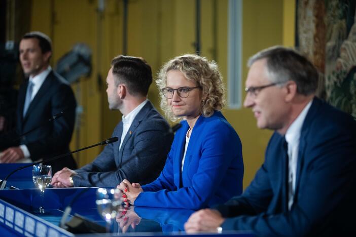 Partijų spaudos konferencijos