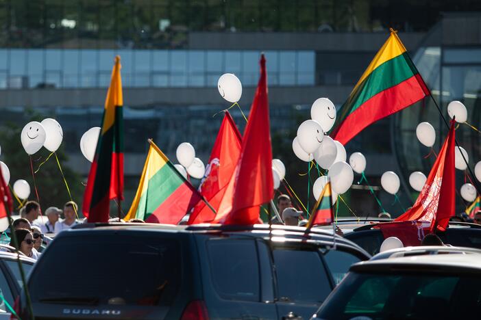 Šeimų maršo protestas prie Seimo