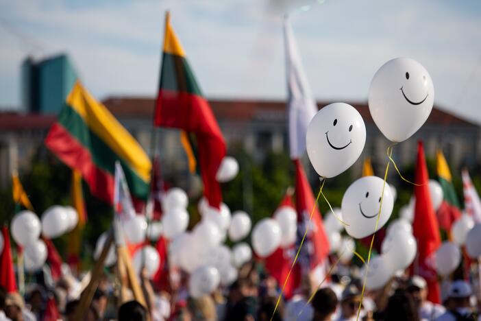 Šeimų maršo protestas prie Seimo