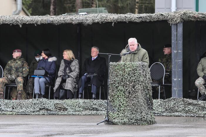 Vokietijos gynybos ministrė – Rukloje