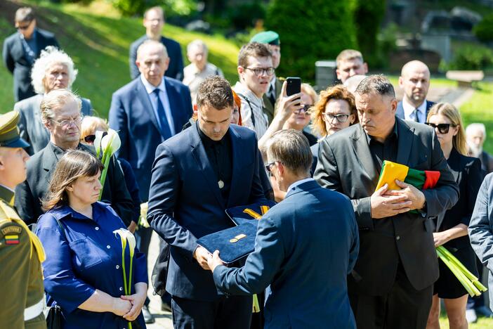 Nepriklausomybės Akto signataro A. Sakalo laidotuvės