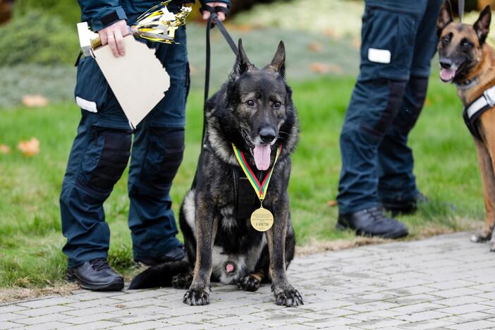 Policijos kinologų daugiakovės pirmenybių apdovanojimai