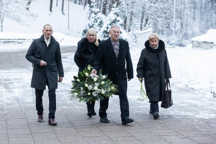 Atsisveikinimas su A. Šleževičiumi