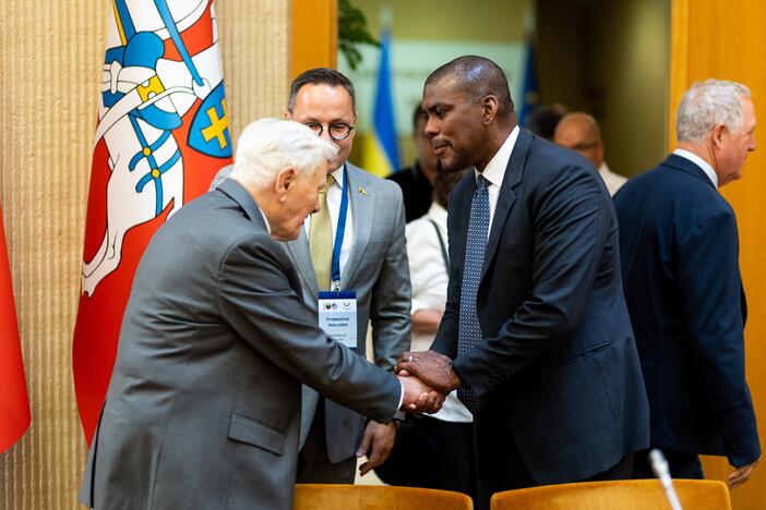 Lietuvos ir JAV diplomatinių santykių šimtmečiui skirta konferencija