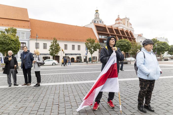 Protesto akcija prieš nacionalinių mokyklų uždarymą Baltarusijoje