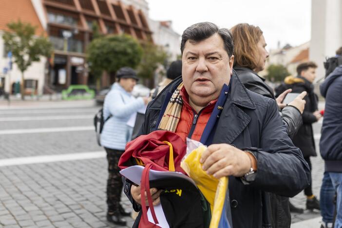 Protesto akcija prieš nacionalinių mokyklų uždarymą Baltarusijoje