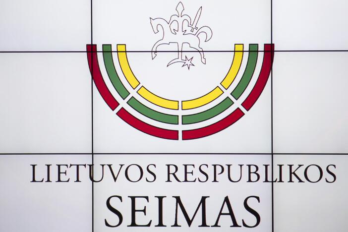 Naujas Seimas susirinko į pirmąjį posėdį