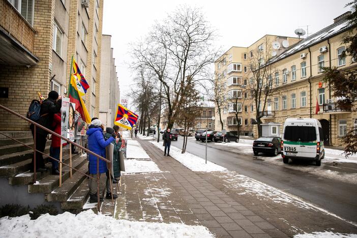 Piketo akcija prie Kinijos ambasados