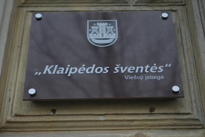 Pasirinkimas: neoficialiais duomenimis, viešajai įstaigai "Klaipėdos šventės" vadovaus radijo laidų vedėja.