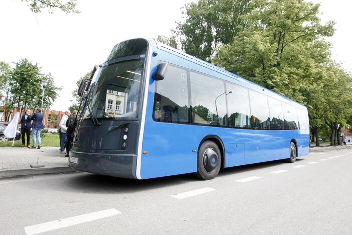 Diskusija: svarstoma, ar ekologiško viešojo transporto nereikėtų siekti regiono lygiu.