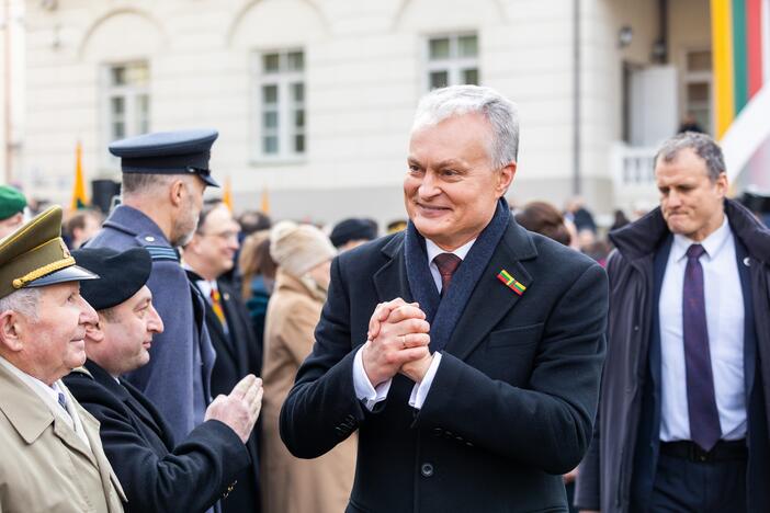 S. Daukanto aikštėje – Baltijos valstybių vėliavų pakėlimo ceremonija