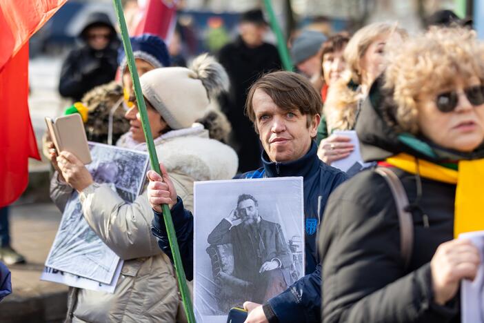 S. Daukanto aikštėje – Baltijos valstybių vėliavų pakėlimo ceremonija