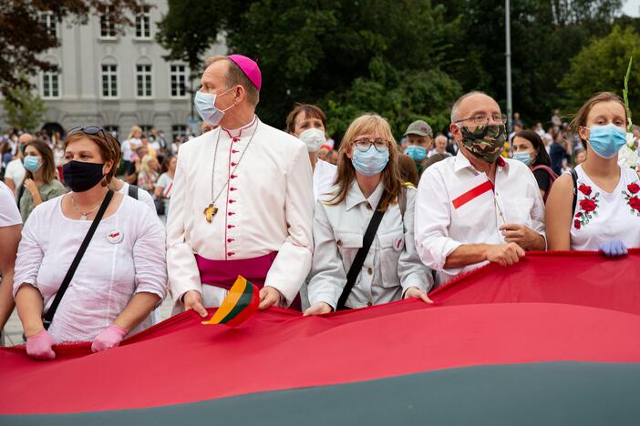 „Laisvės kelio“ dalyviai susirinko nuo Katedros aikštės iki Medininkų memorialo