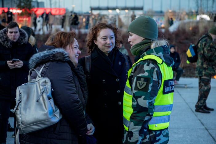 Daugybė žmonių Kaune susirinko į Ukrainos palaikymo akciją