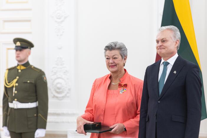 Valstybės apdovanojimų įteikimo ceremonija