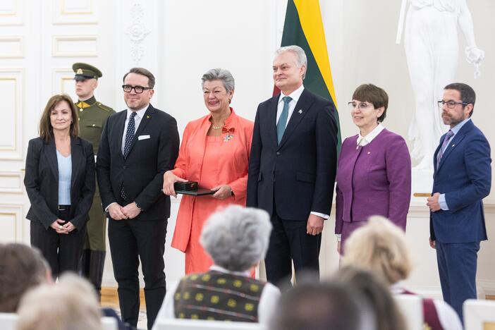 Valstybės apdovanojimų įteikimo ceremonija