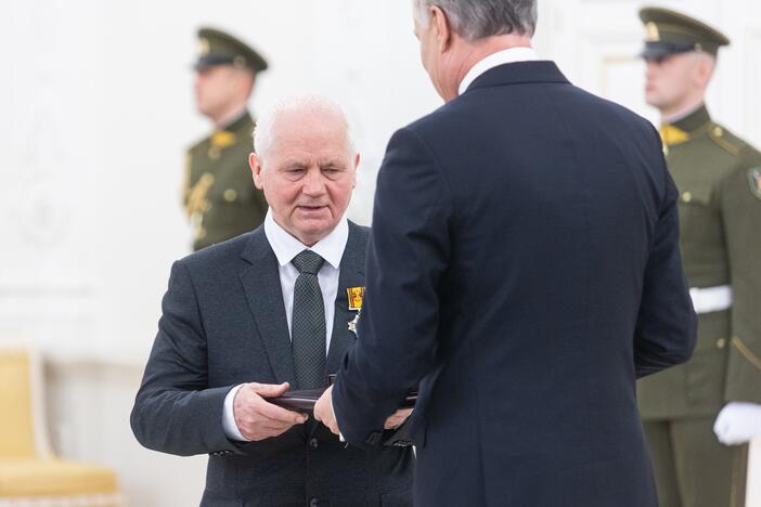 Valstybės apdovanojimų įteikimo ceremonija