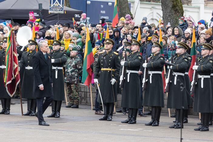 Trijų Baltijos valstybių vėliavų pakėlimas Daukanto aikštėje