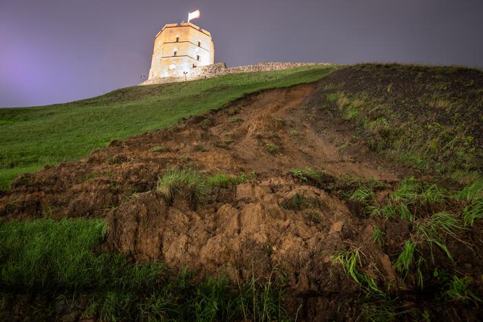 Didžiulė Gedimino kalno nuošliauža