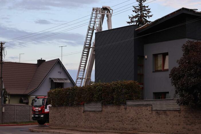 Vilijampolėje degė gyvenamasis namas