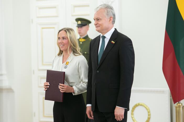 Valstybės apdovanojimų įteikimo ceremonija Lietuvos Prezidento rūmuose