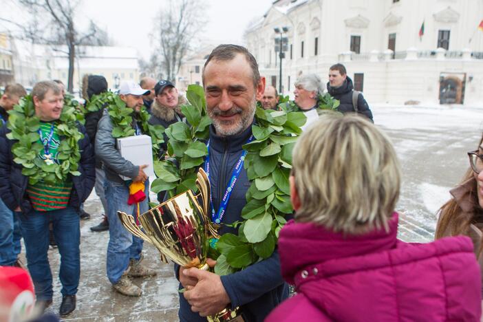 Poledinės žūklės čempionų sutikimas Kaune